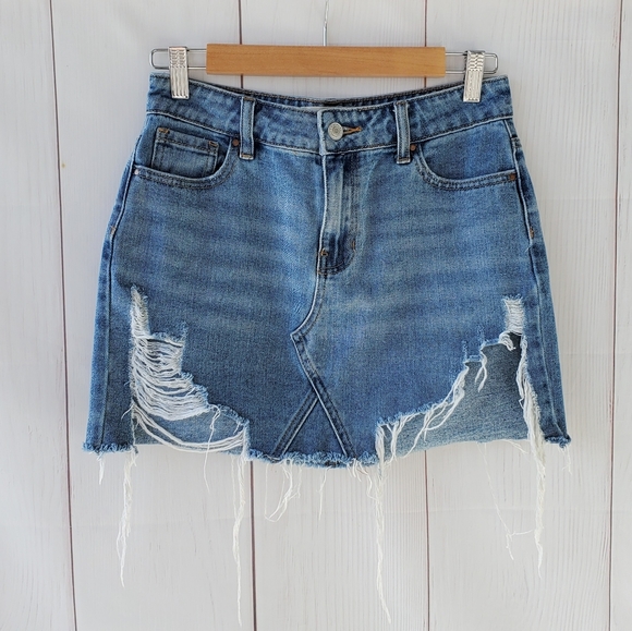 Pacsun denim distressed mini skirt - Picture 11 of 12